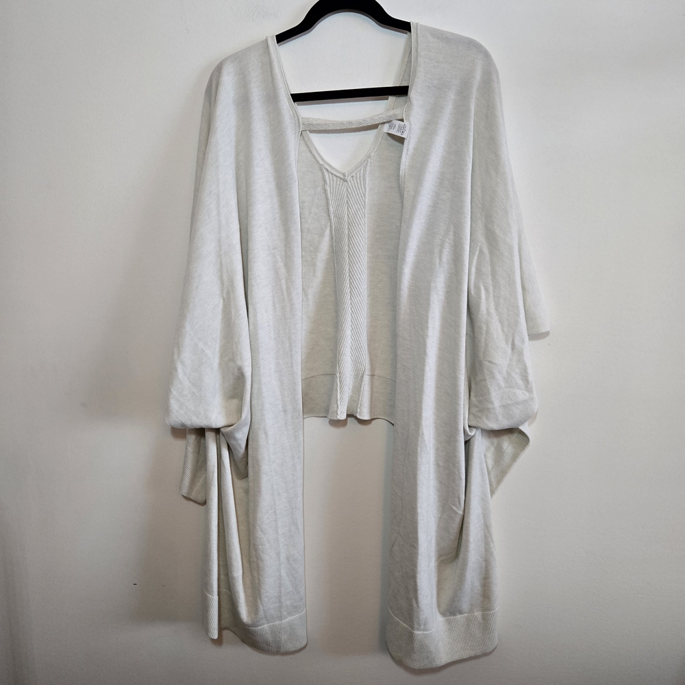 LULULEMON I O/S Open Back Knit Poncho I Light Grey I Silk Blend - Picture 2 of 4